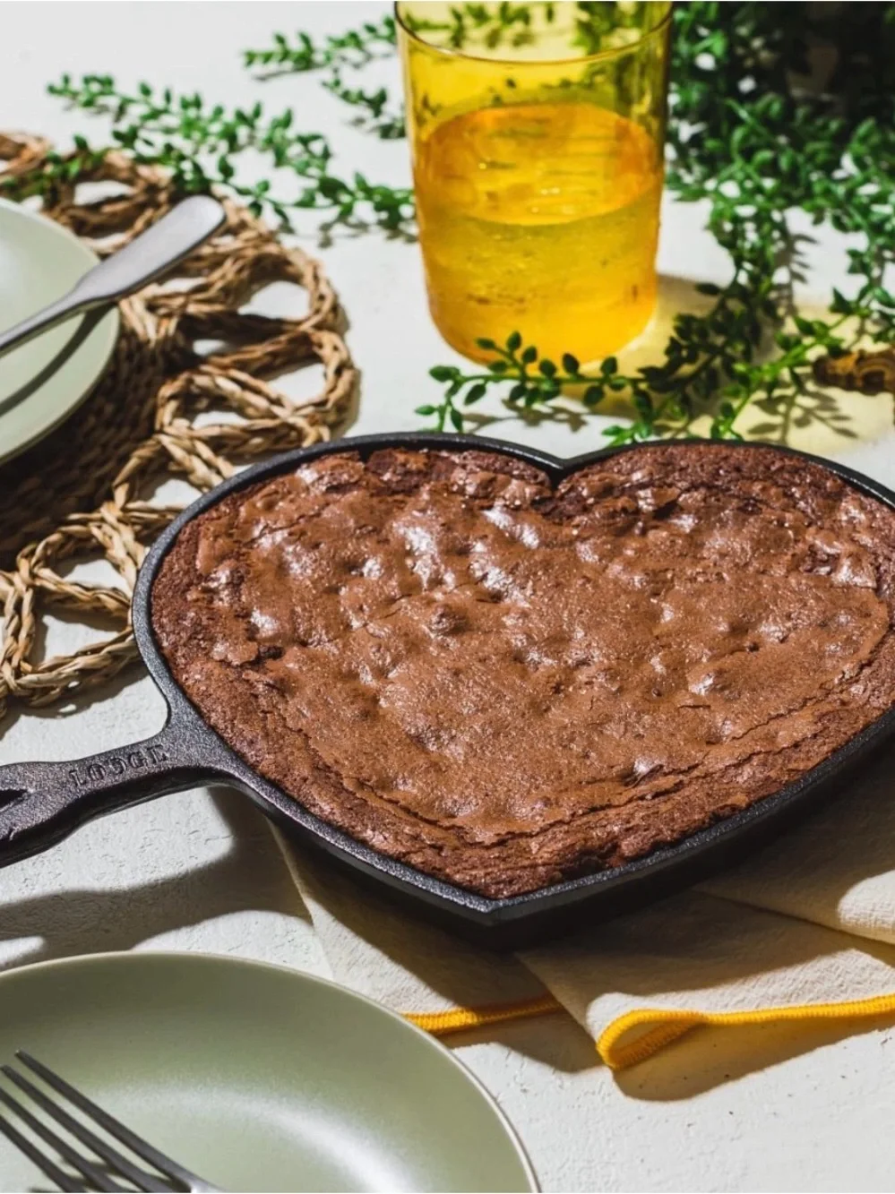 Lodge Cast Iron Heart Skillet - 9.25